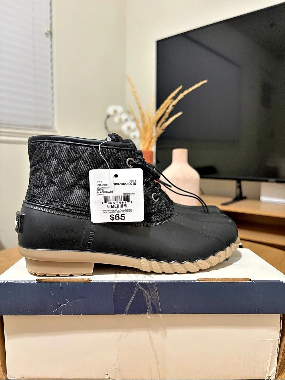 St. John's Bay Denton Duck Boots Black & Brown US 6 M